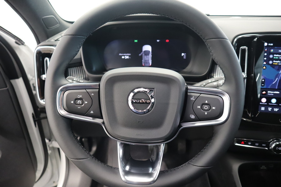 Volvo EC40 vaihtoauto