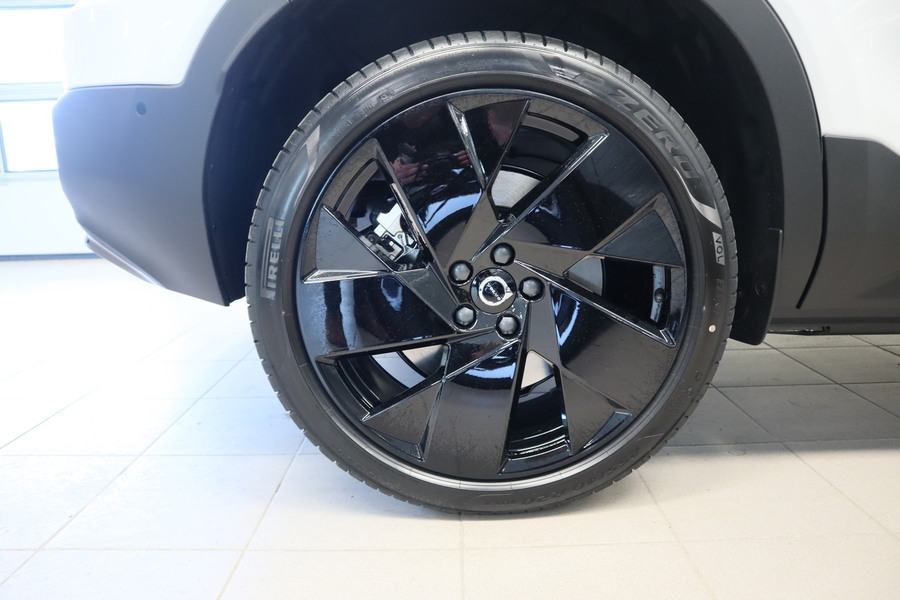 Volvo EC40 vaihtoauto