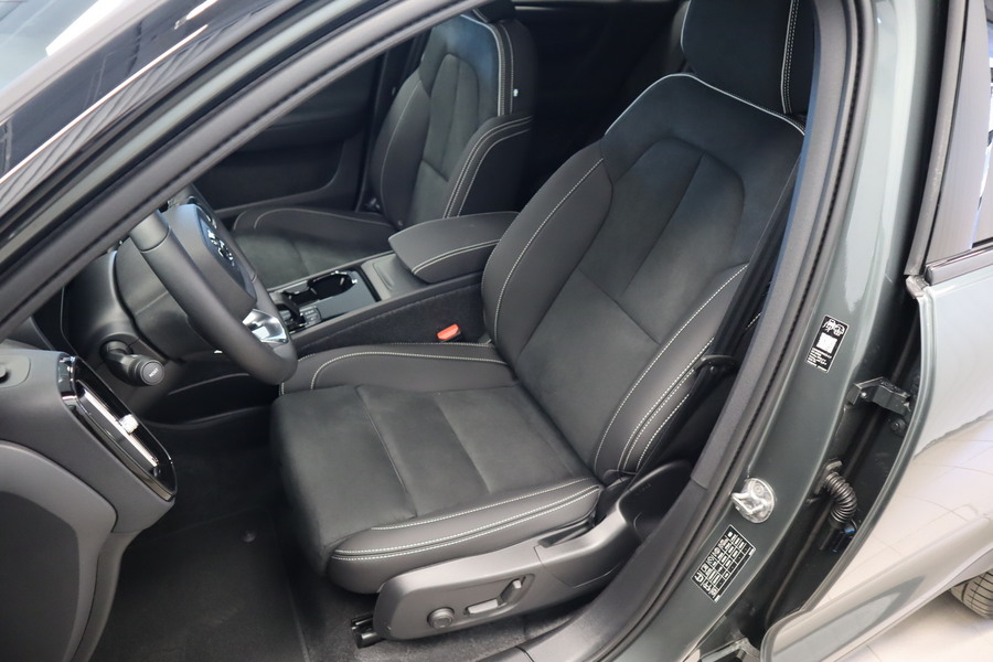 Volvo EC40 vaihtoauto