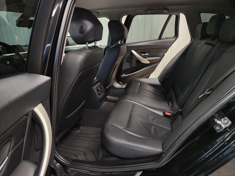 BMW 320 vaihtoauto