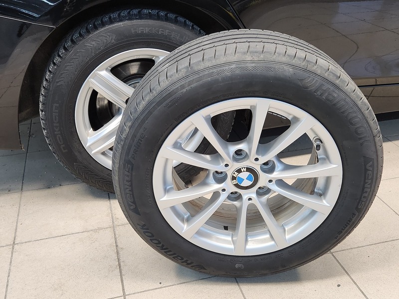 BMW 320 vaihtoauto