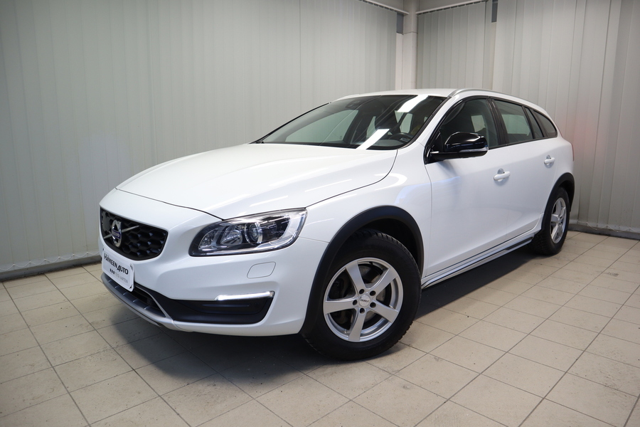 Volvo V60 Cross Country vaihtoauto