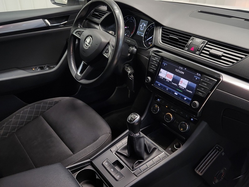 Skoda Superb vaihtoauto