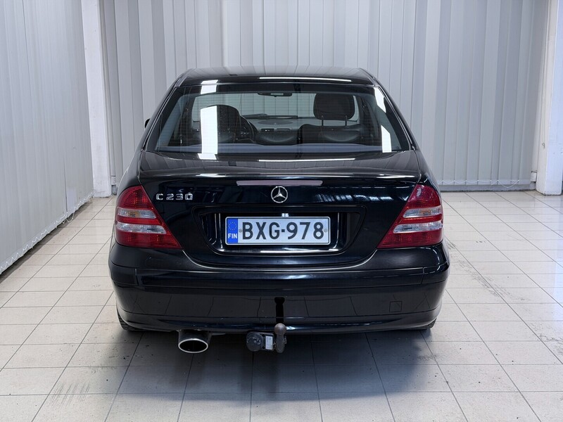 Mercedes-Benz C vaihtoauto