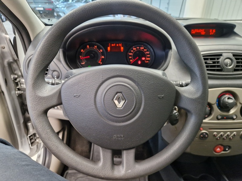 Renault Clio vaihtoauto