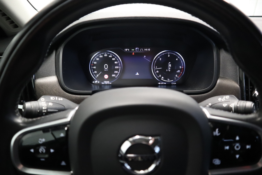 Volvo V90 Cross Country vaihtoauto