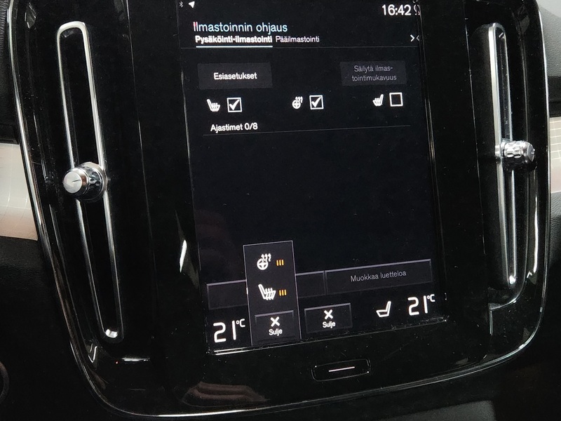 Volvo XC40 vaihtoauto