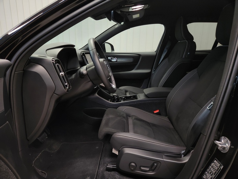 Volvo EX40 vaihtoauto