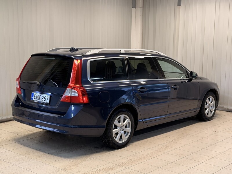 Volvo V70 vaihtoauto