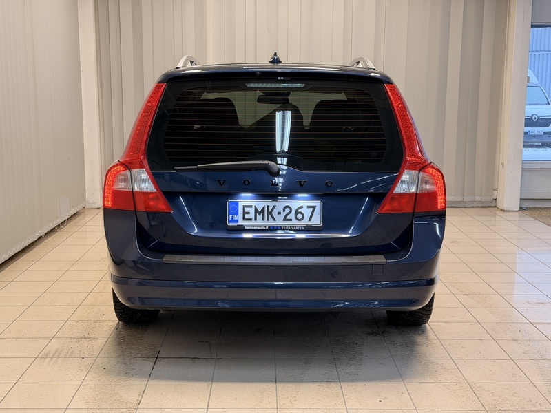 Volvo V70 vaihtoauto
