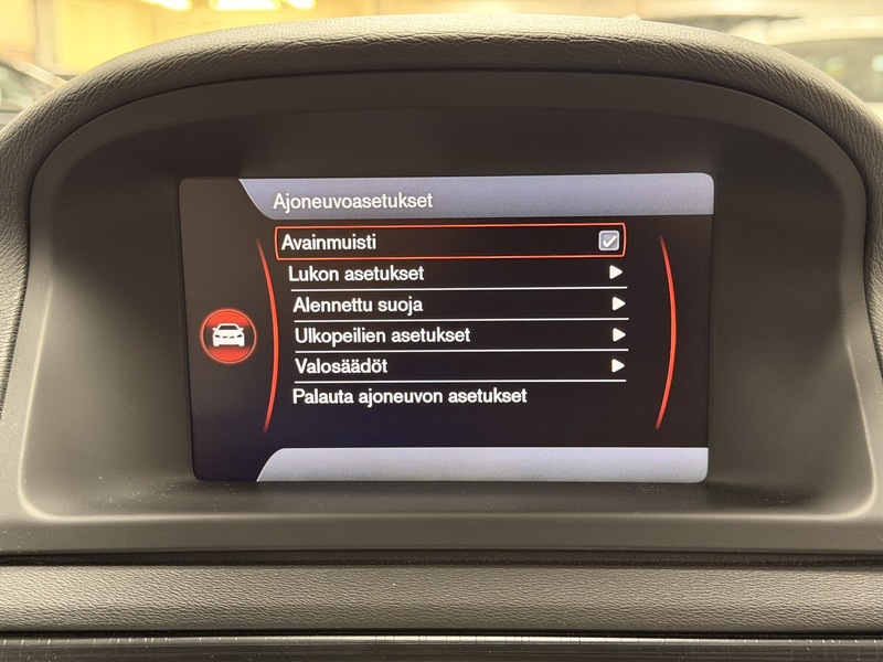 Volvo V70 vaihtoauto