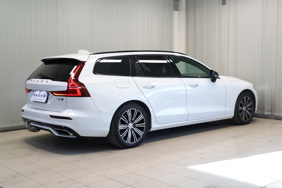 Volvo V60 vaihtoauto