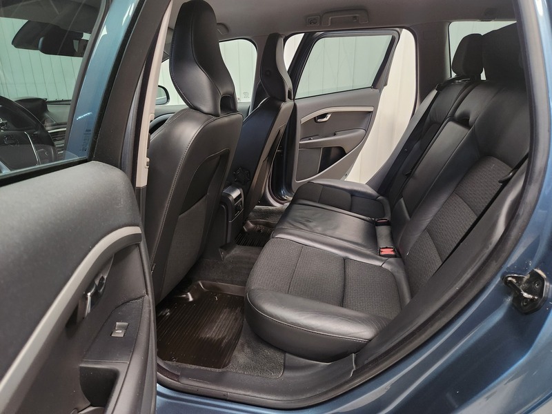 Volvo V70 vaihtoauto