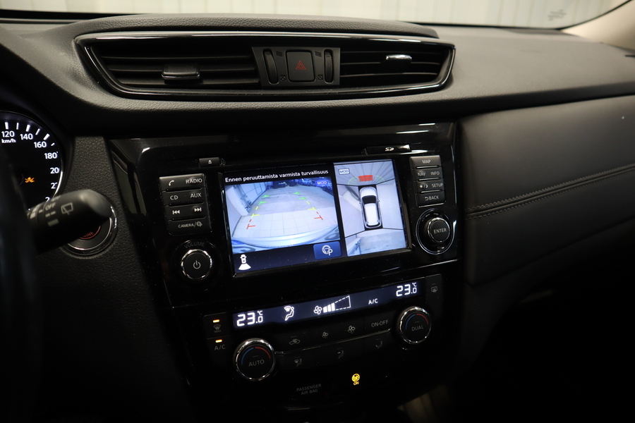 Nissan X-Trail vaihtoauto