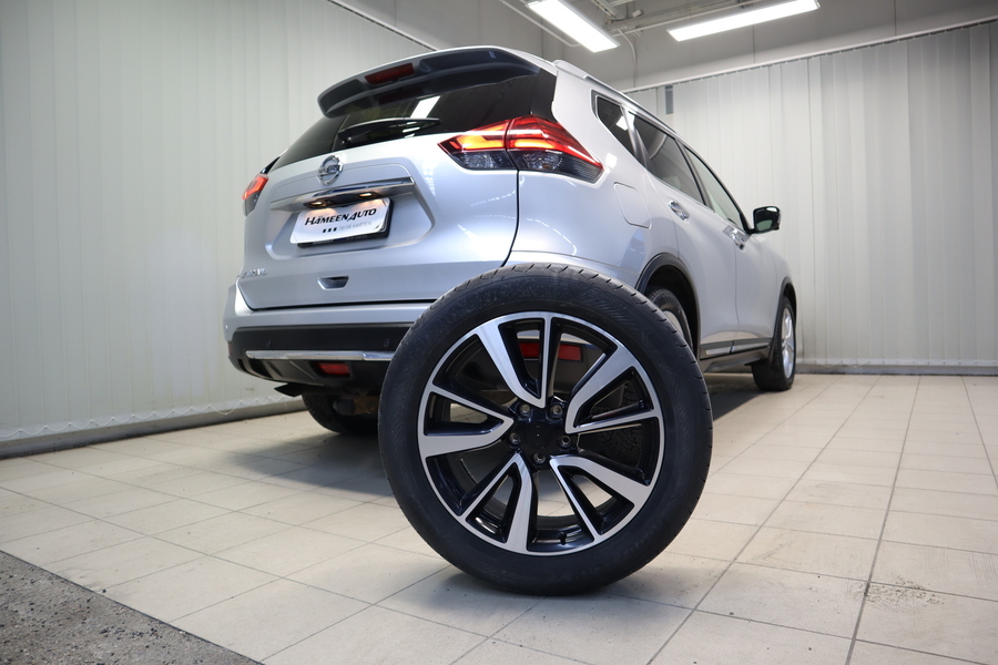 Nissan X-Trail vaihtoauto