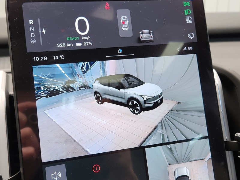 Volvo EX30 vaihtoauto