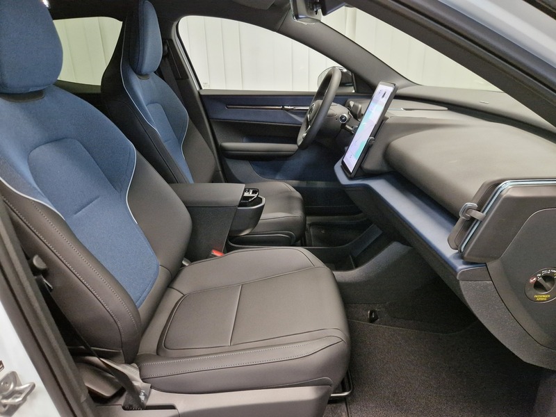 Volvo EX30 vaihtoauto