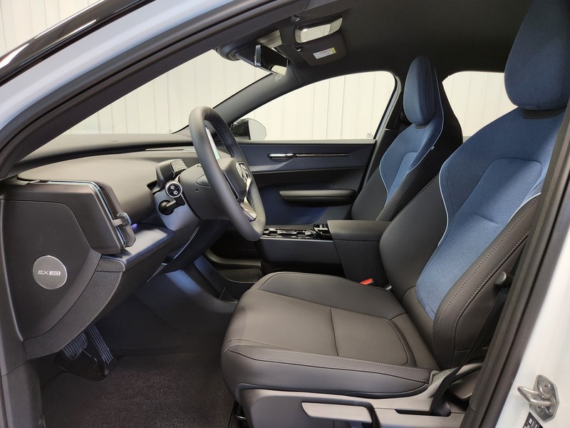 Volvo EX30 vaihtoauto