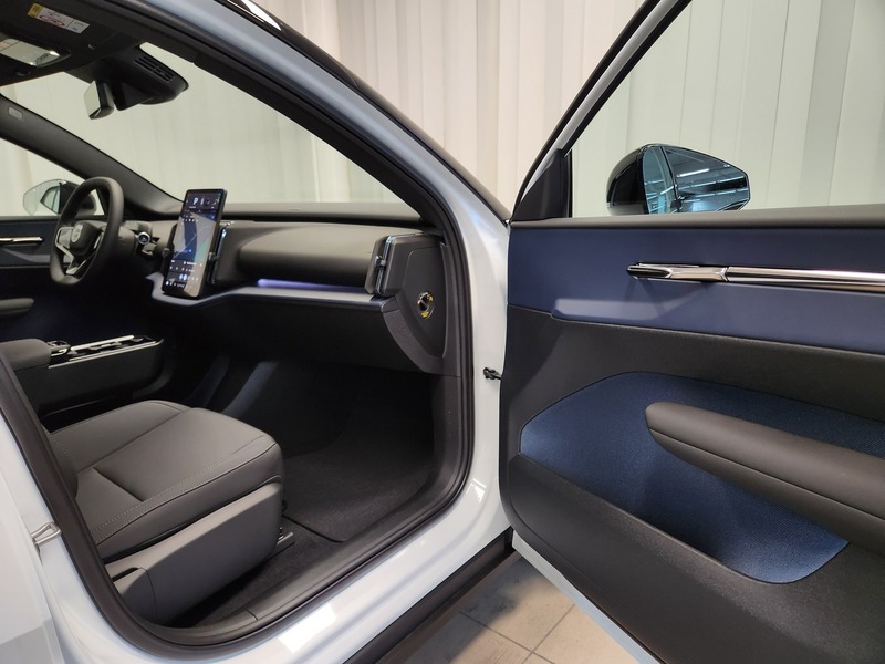 Volvo EX30 vaihtoauto