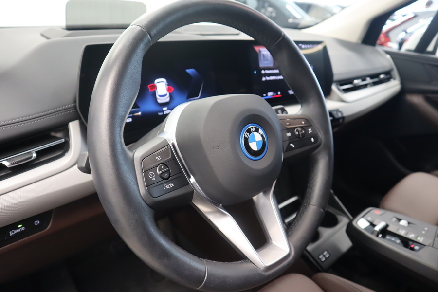 BMW 225 vaihtoauto