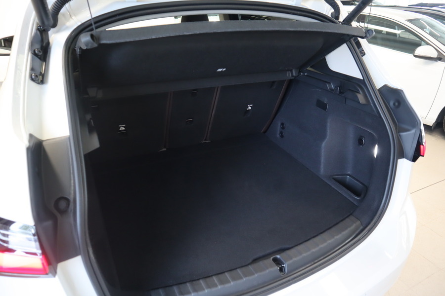 BMW 225 vaihtoauto