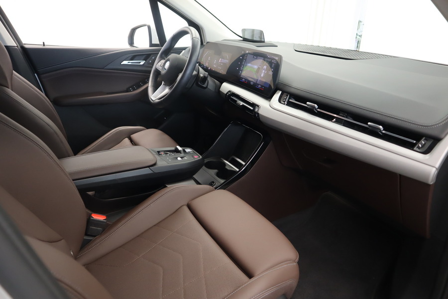 BMW 225 vaihtoauto