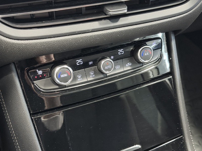 Opel Grandland vaihtoauto