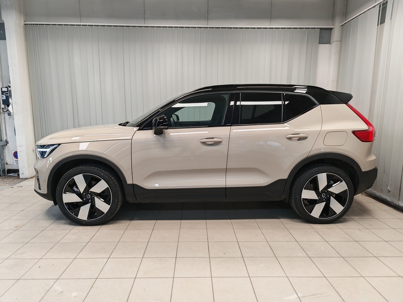 Volvo EX40 vaihtoauto