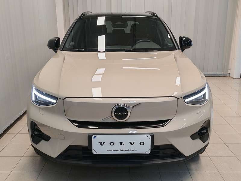 Volvo EX40 vaihtoauto