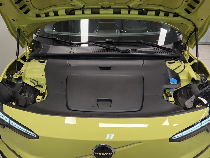 Volvo EX30 vaihtoauto