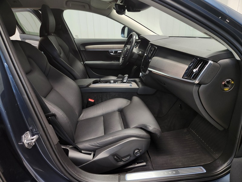 Volvo V90 Cross Country vaihtoauto