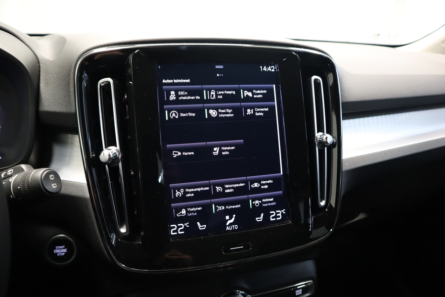 Volvo XC40 vaihtoauto