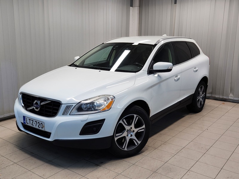 Volvo XC60 vaihtoauto
