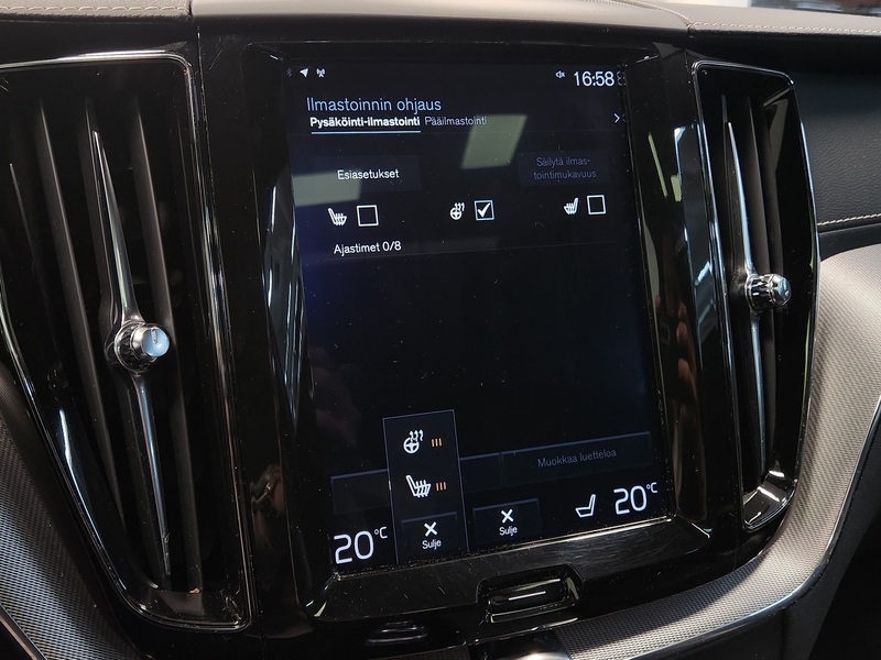 Volvo XC60 vaihtoauto