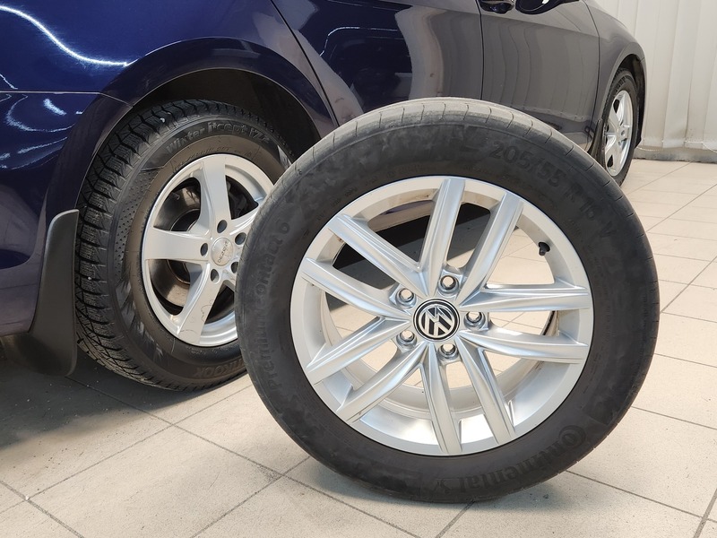 Volkswagen Golf vaihtoauto