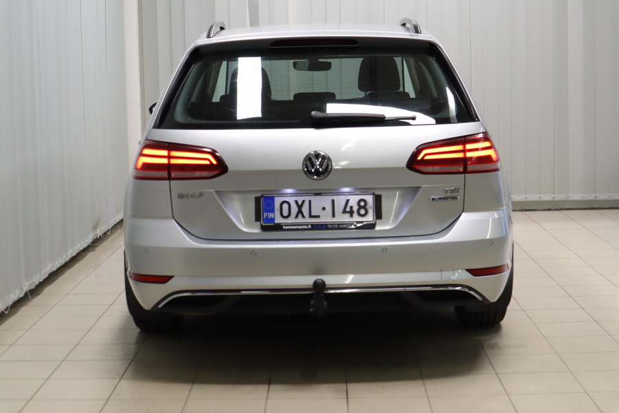 Volkswagen Golf vaihtoauto