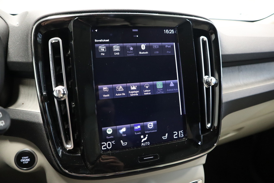 Volvo XC40 vaihtoauto