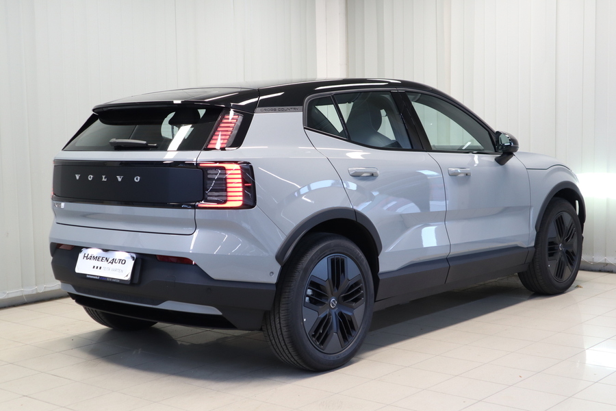 Volvo EX30 Cross Country vaihtoauto