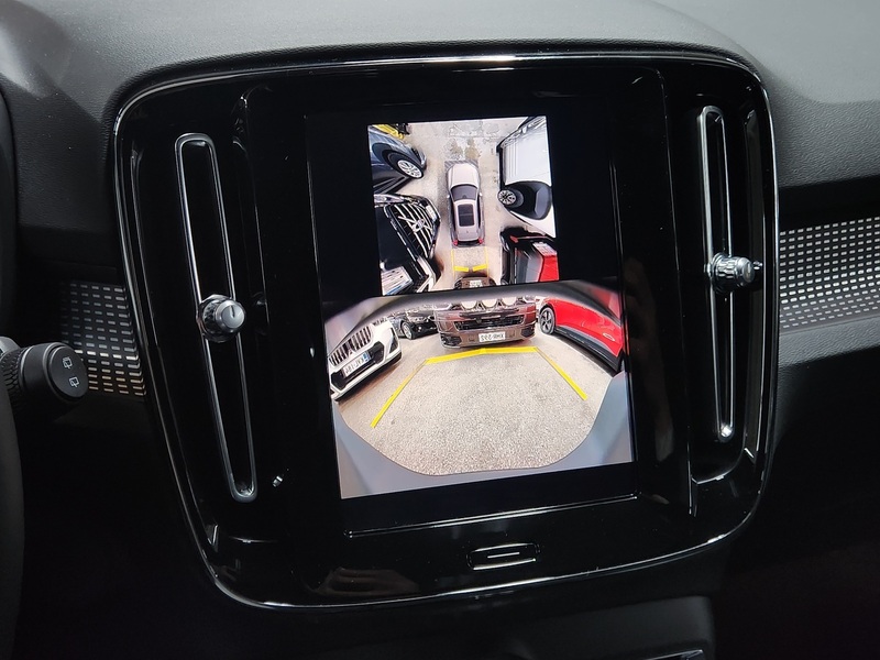 Volvo EX40 vaihtoauto