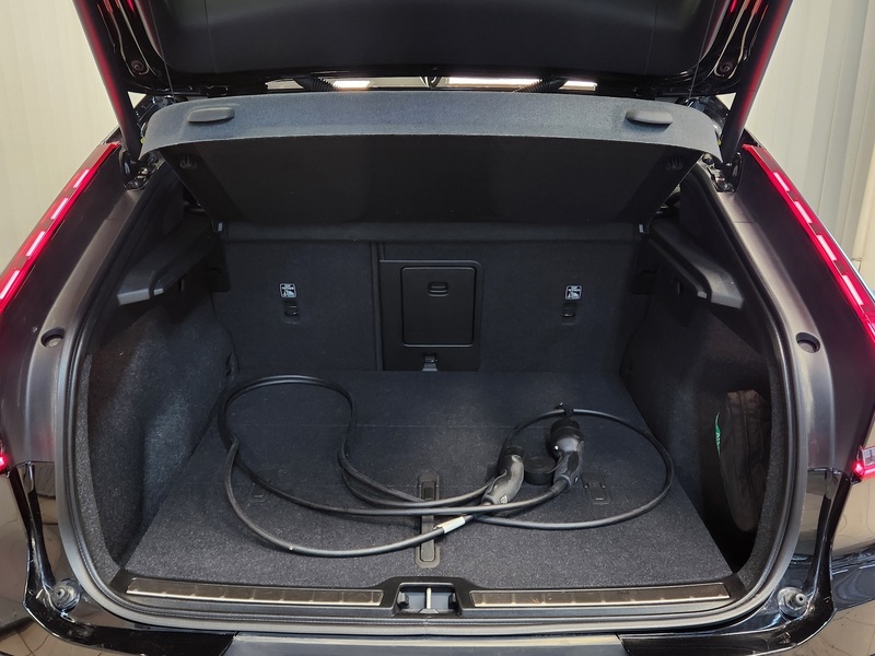 Volvo EC40 vaihtoauto