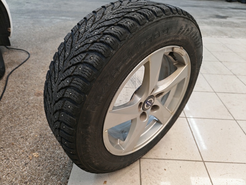 Volvo V60 vaihtoauto