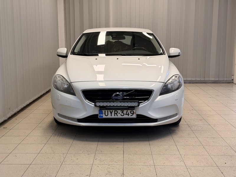 Volvo V40 vaihtoauto
