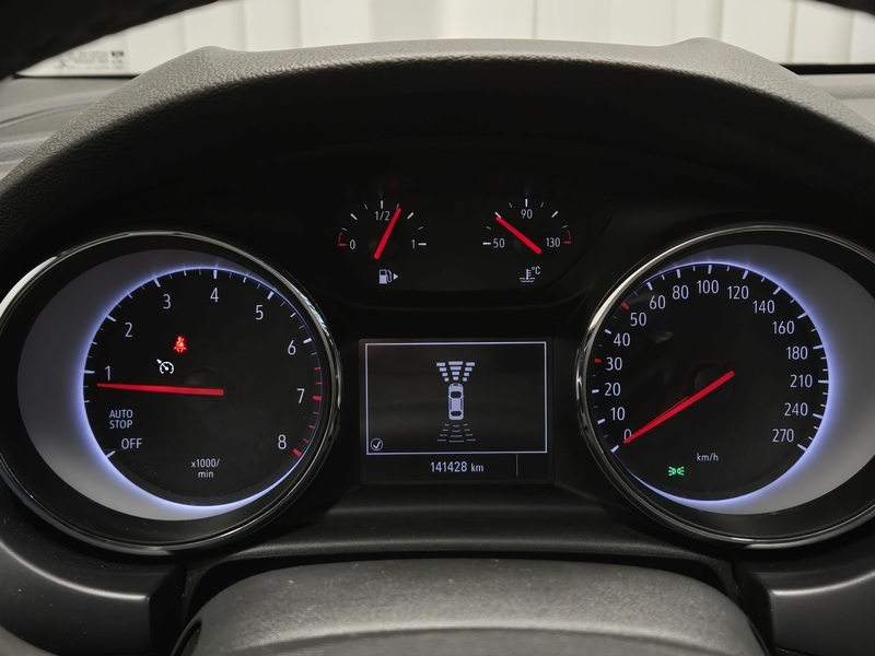 Opel Astra vaihtoauto