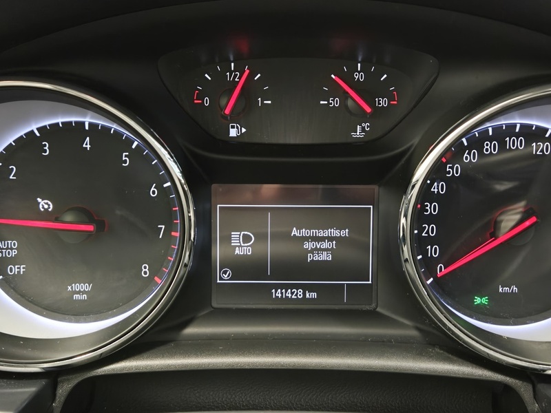 Opel Astra vaihtoauto