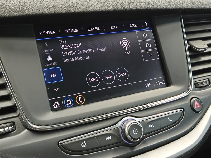 Opel Astra vaihtoauto