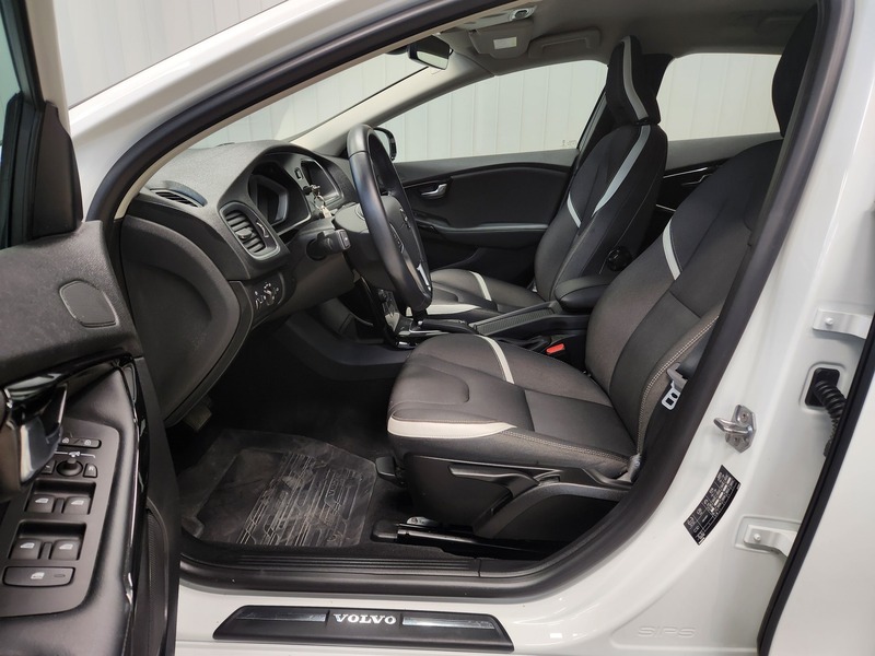 Volvo V40 vaihtoauto