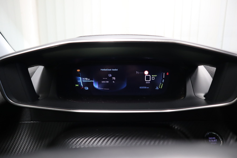 Peugeot e-2008 vaihtoauto