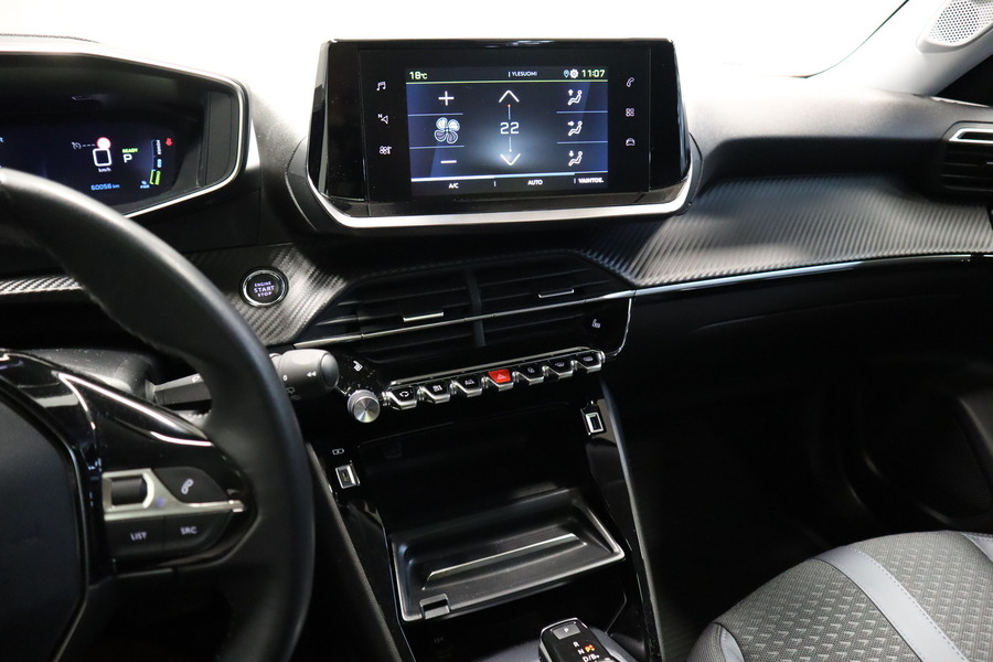 Peugeot e-2008 vaihtoauto