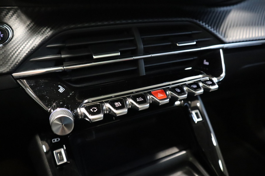 Peugeot e-2008 vaihtoauto