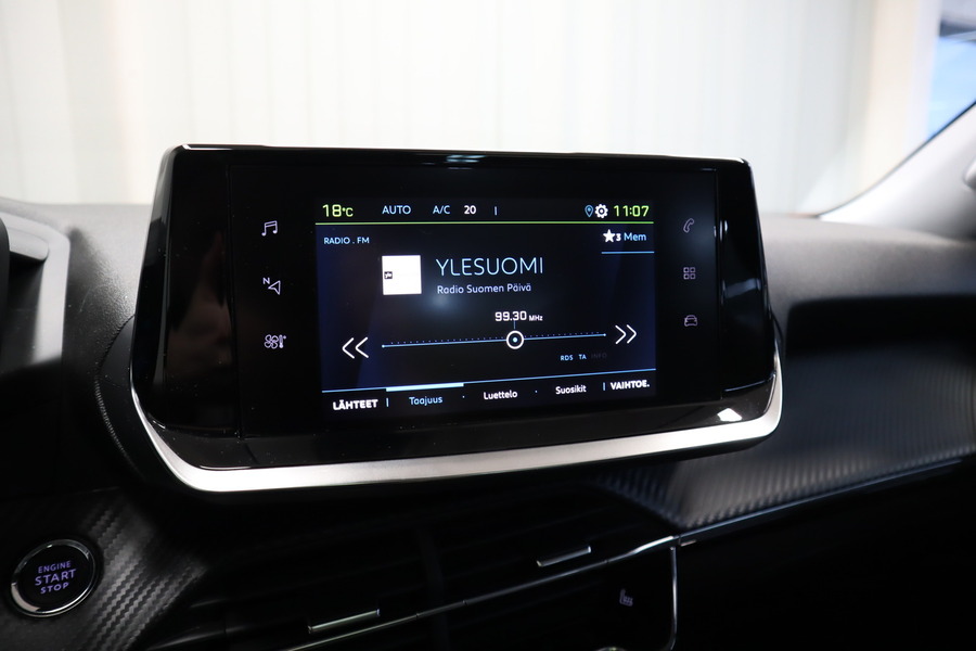 Peugeot e-2008 vaihtoauto